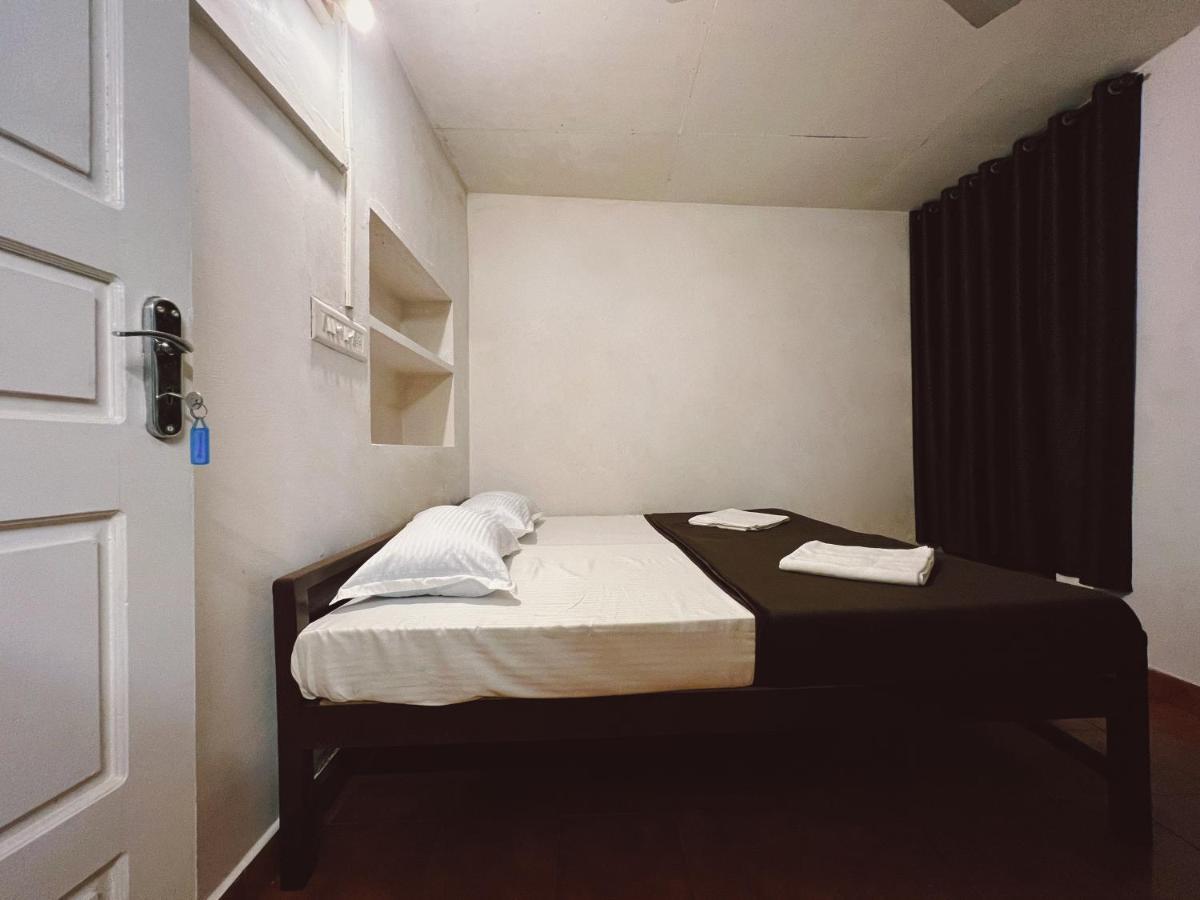 Bunk House Fort Kochi Екстериор снимка
